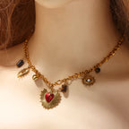 LV.GLAM® COLLAR CON COLGANTES DE CORAZÓN SAGRADO