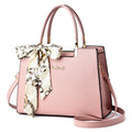LV.GLAM® CARERA DE ALTA CALIDAD CON COLGANTE DE SEDA